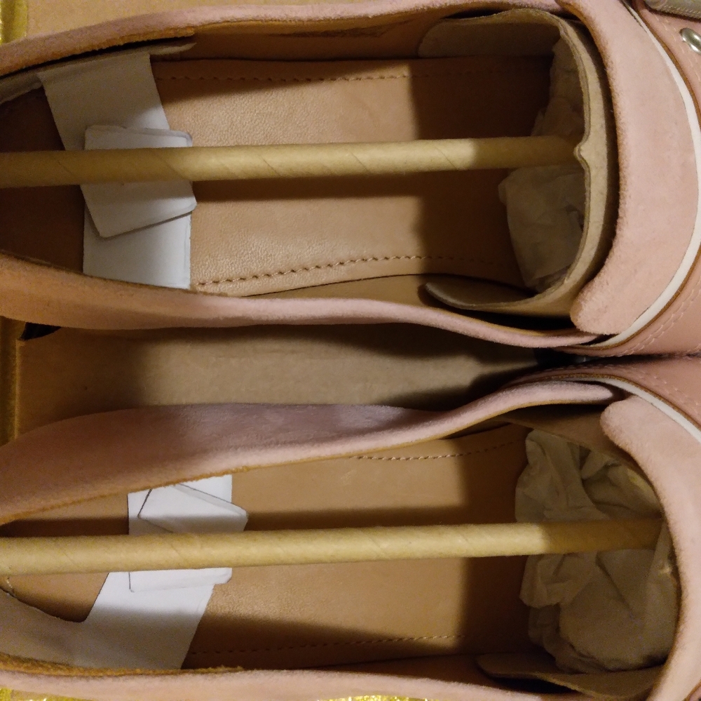 Shoes - Picture 9 of 9